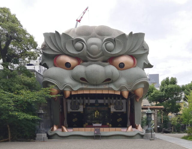 建築探訪、難波八阪神社　デザイン：前田末夫￼